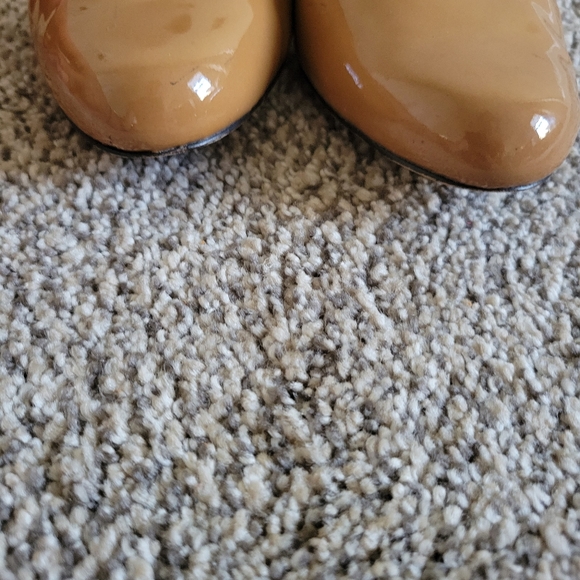 Kors by Michael kors sz 7.5 light brown heels - Picture 6 of 9